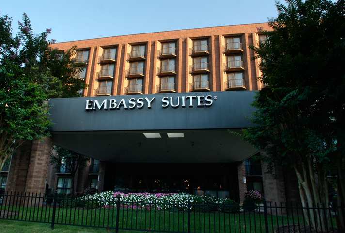 Embassy Suites By Hilton Richmond Dumbarton Exterior foto